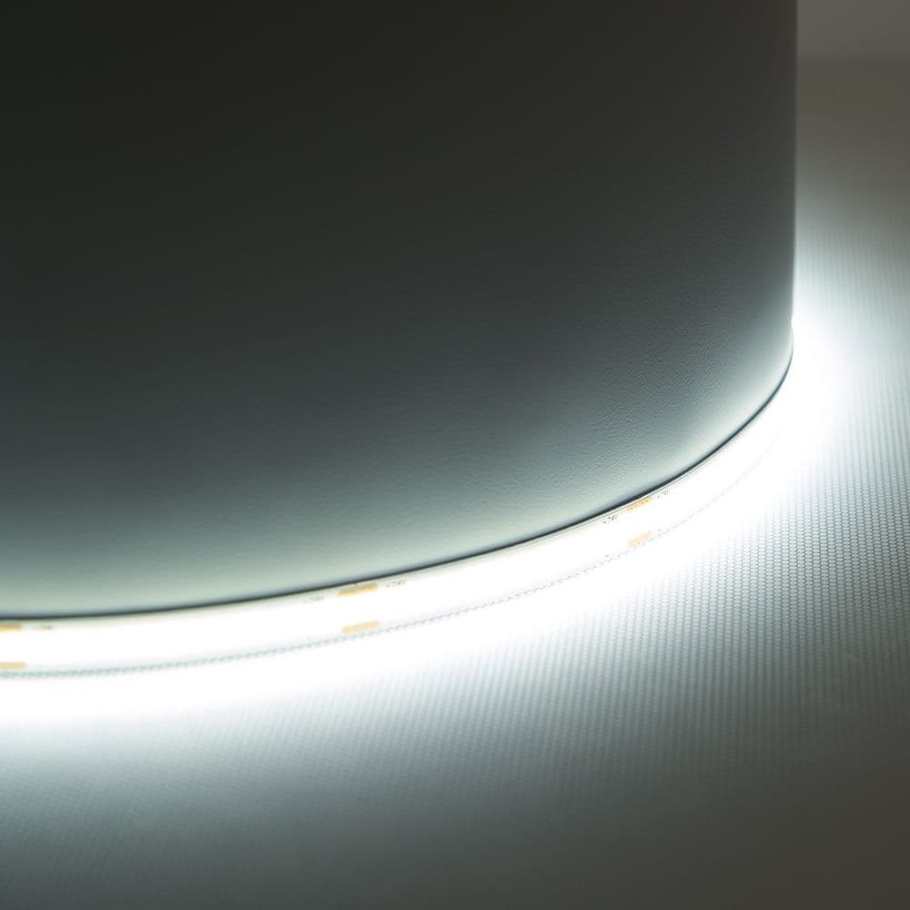 Светодиодная COB лента Feron LS530, 320SMD(2110) 10Вт/м 24V 5000*8*1.8мм 6500К IP20 по цене 1&nbsp;421 ₽ купить в официальном магазине производителя с доставкой.