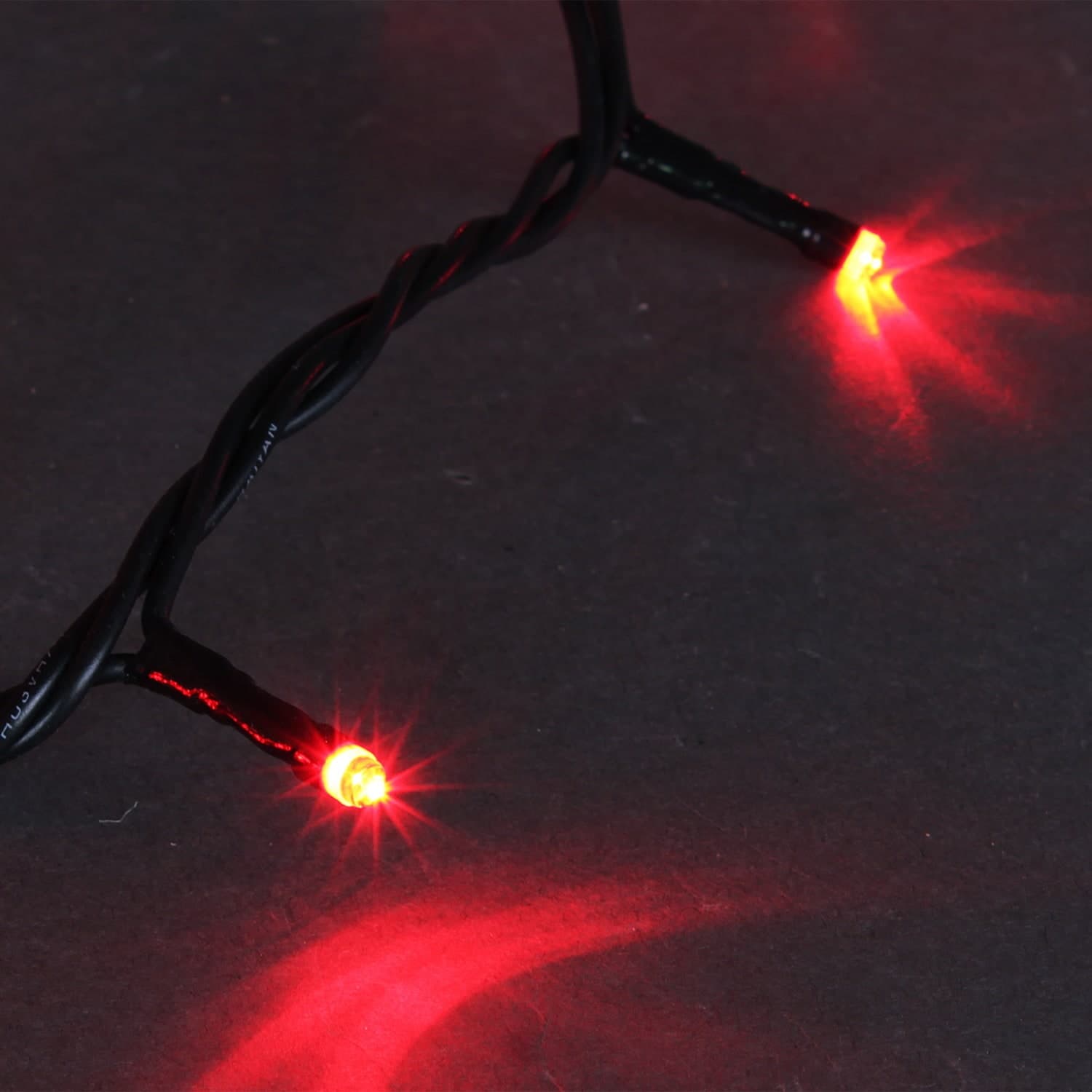 Гирлянда светодиодная 30м 300 LED влагозащищенная Sneha A-047R RD