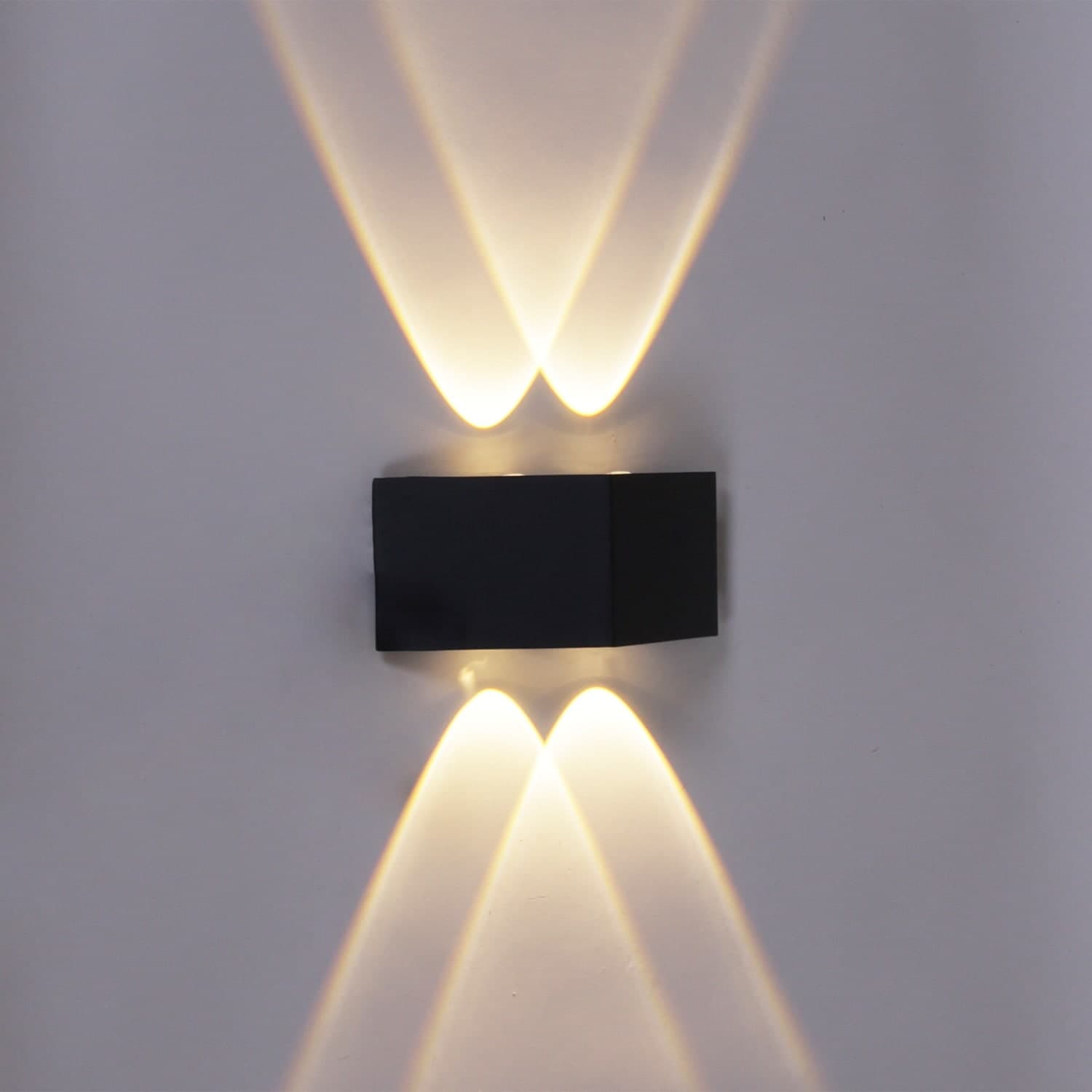 Светильник настенный Reluce 86856-9.2-001KT LED4W BK