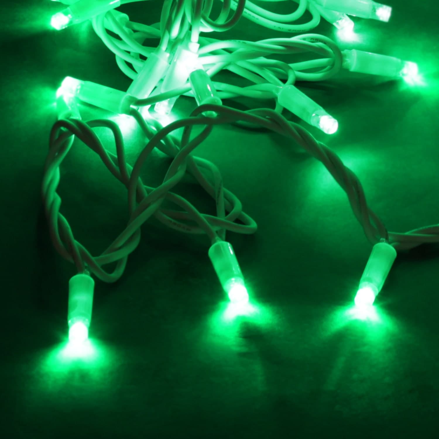 Гирлянда светодиодная 10м, 100LED, влагозащищен. морозостойкая Sneha A-026 GN