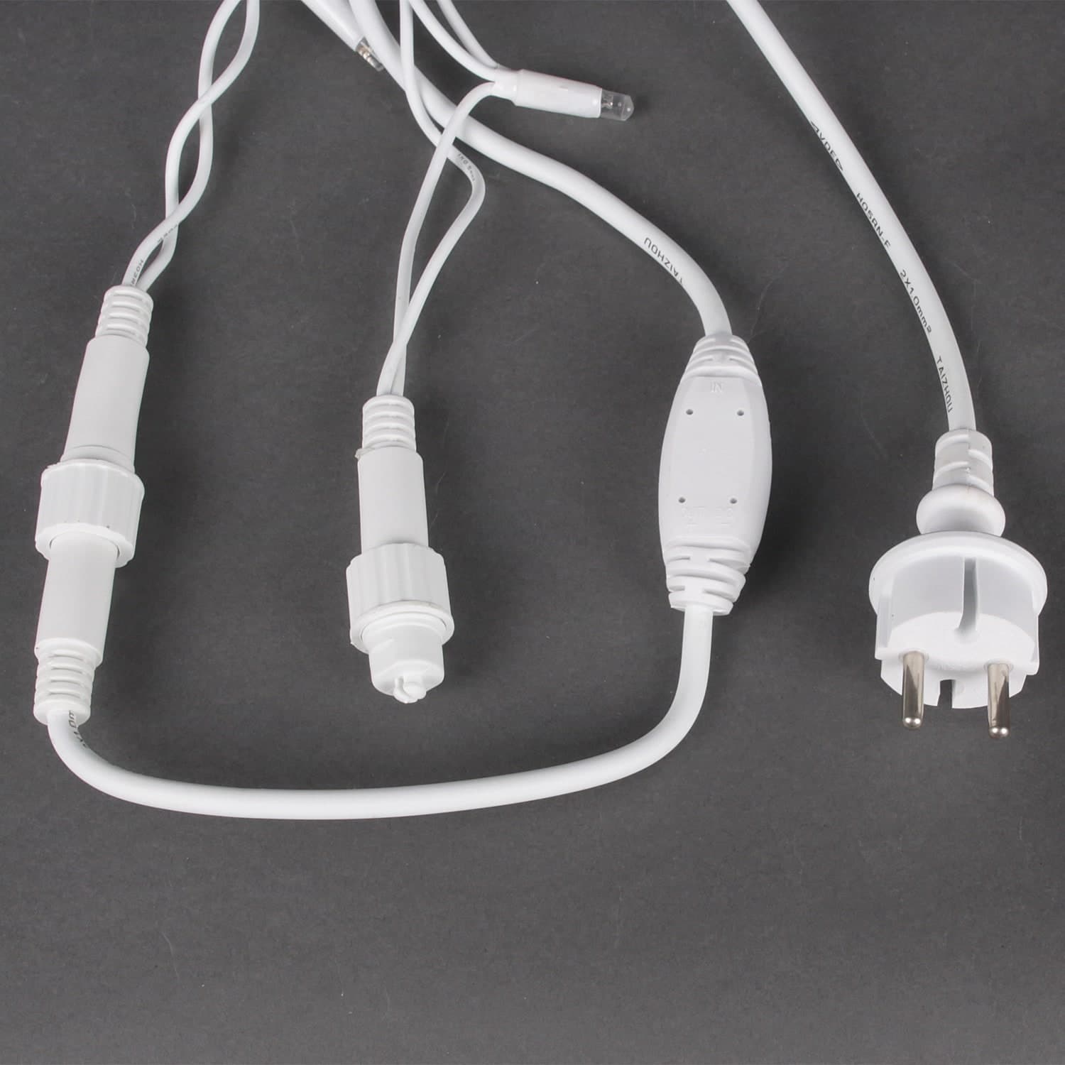 Гирлянда светодиодная 10м, 100LED, влагозащищен. морозостойкая Sneha A-026 GN