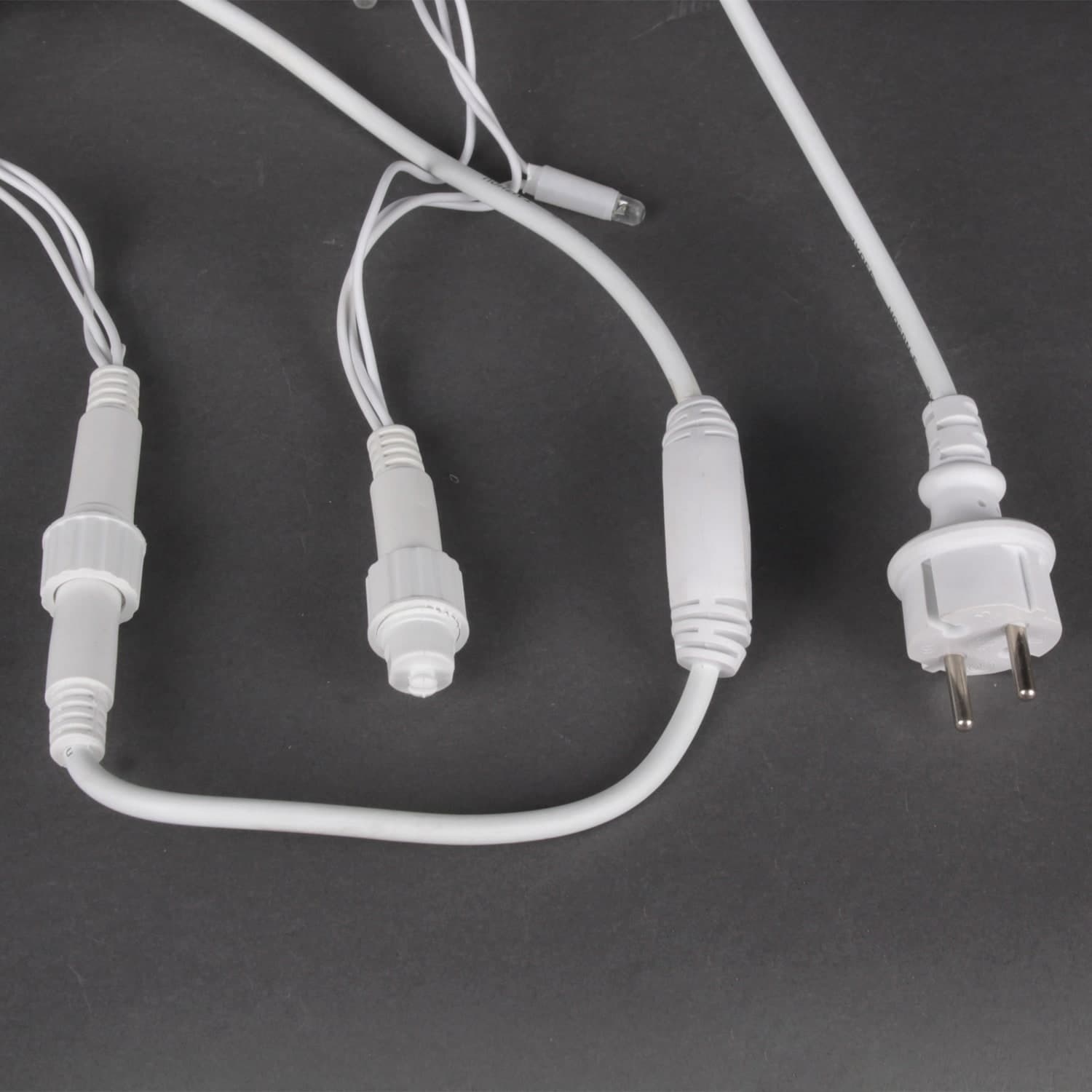 Гирлянда светодиодная, провод белый, 30м, 300LED, влагозащищенная, IP65 Sneha A-047B WW