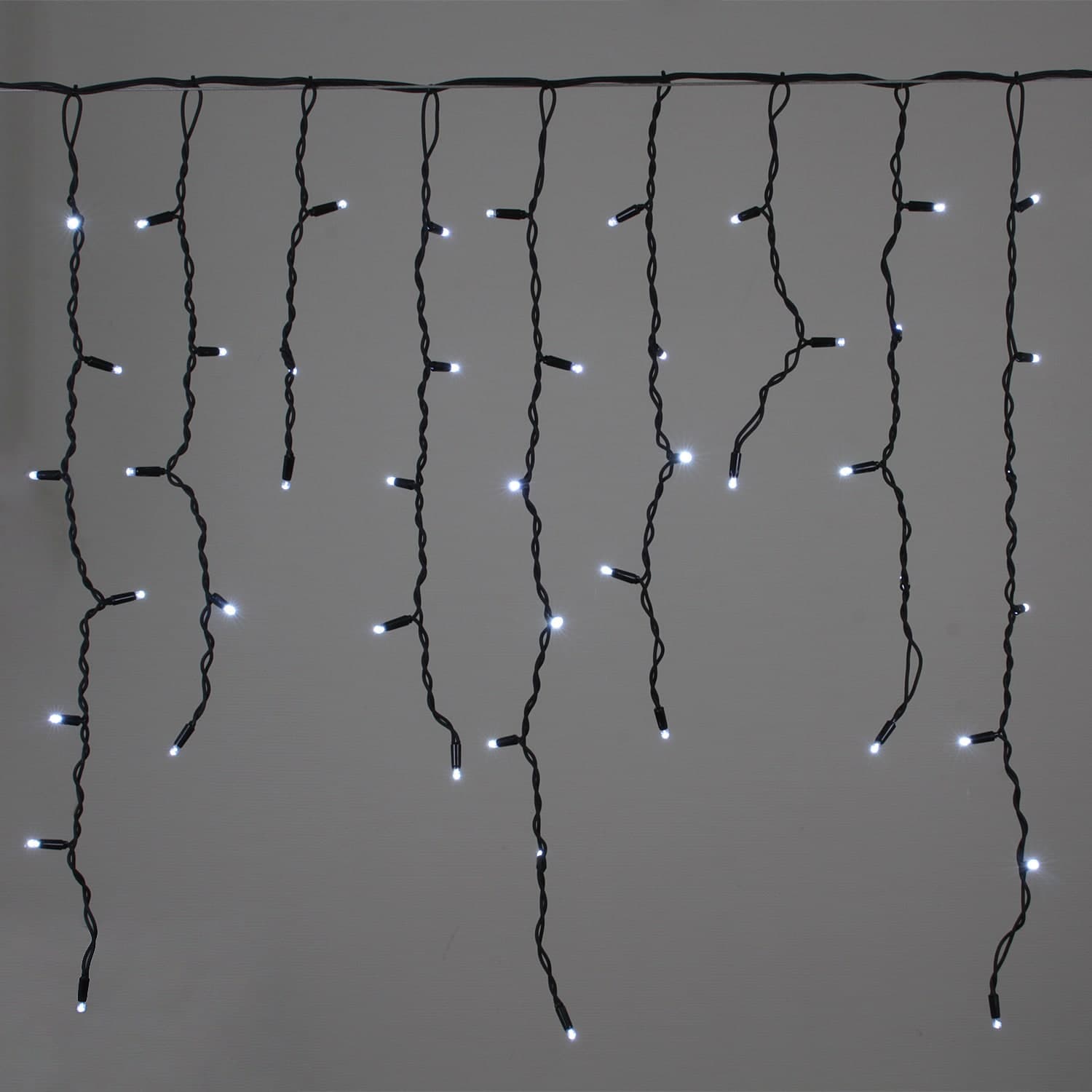 Гирлянда светодиодная "Бахрома", 5х0,9м, 240LED, провод черный, морозостойкий Sneha A-518 W