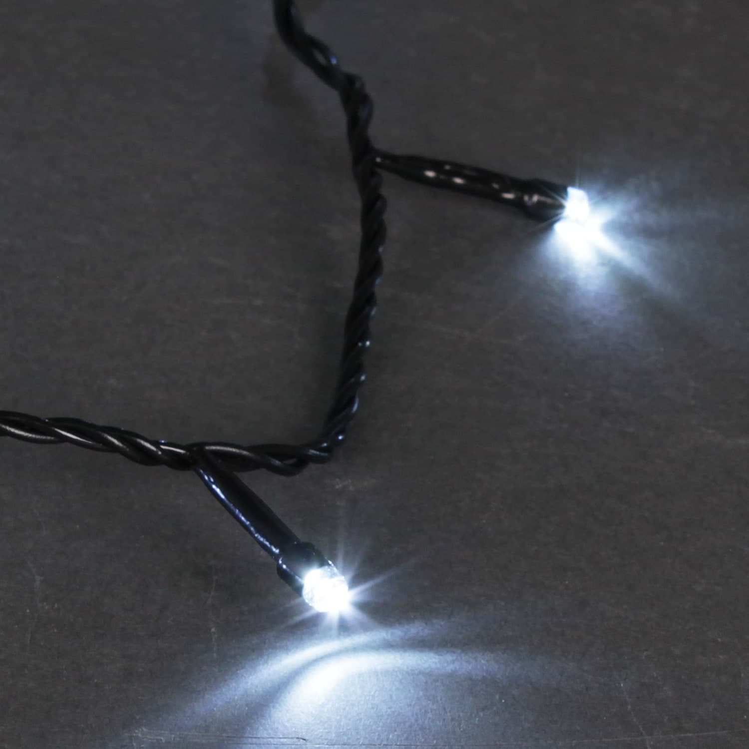 Гирлянда светодиодная 18м 200LED влагозащищенная Sneha A-244 W FLASH