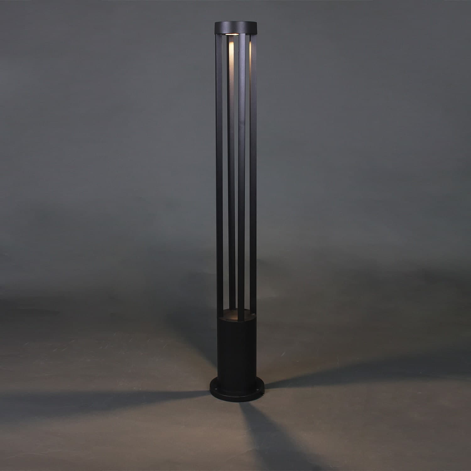 Фонарь Reluce 09958-0.7-001JH 1,0M LED7W BK RLOS