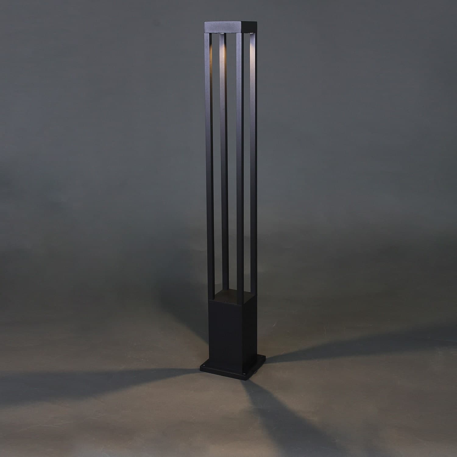 Фонарь Reluce 09960-0.7-001JH 1,0M LED7W BK RLOS