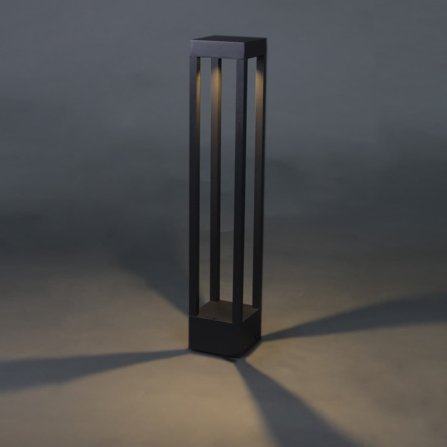 Фонарь Reluce 09970-0.7-001U 0,6M LED7W BK RLOS