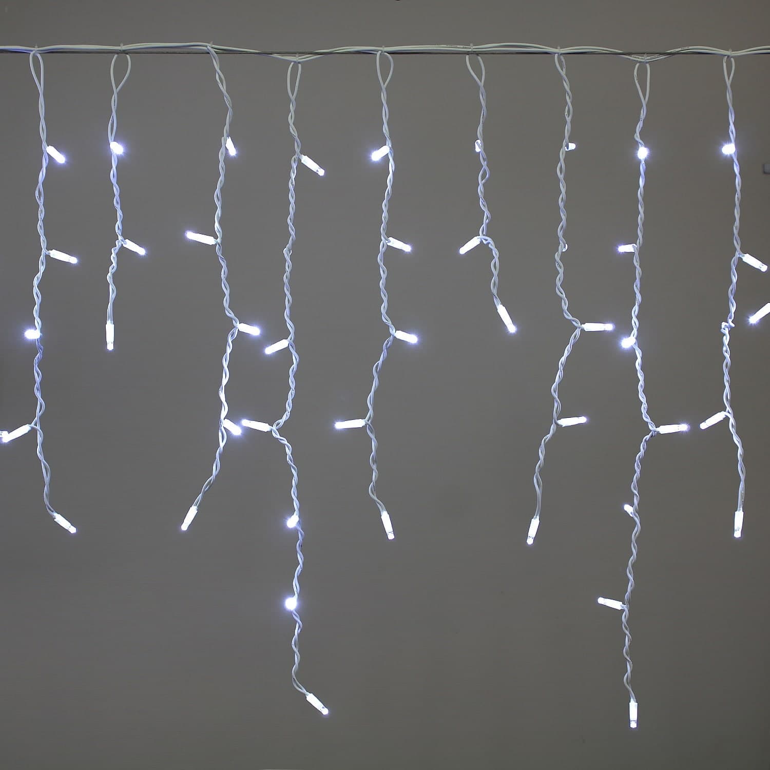 Гирлянда светодиодная "Бахрома", 5х0,9м, 240LED, провод белый, морозостойкий Sneha A-517 W