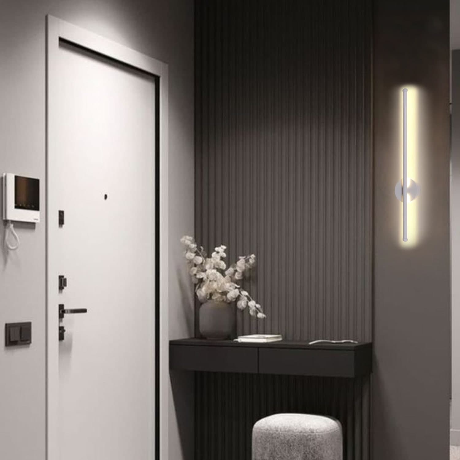 Светильник настенный Reluce 71054-0.2-600 WH