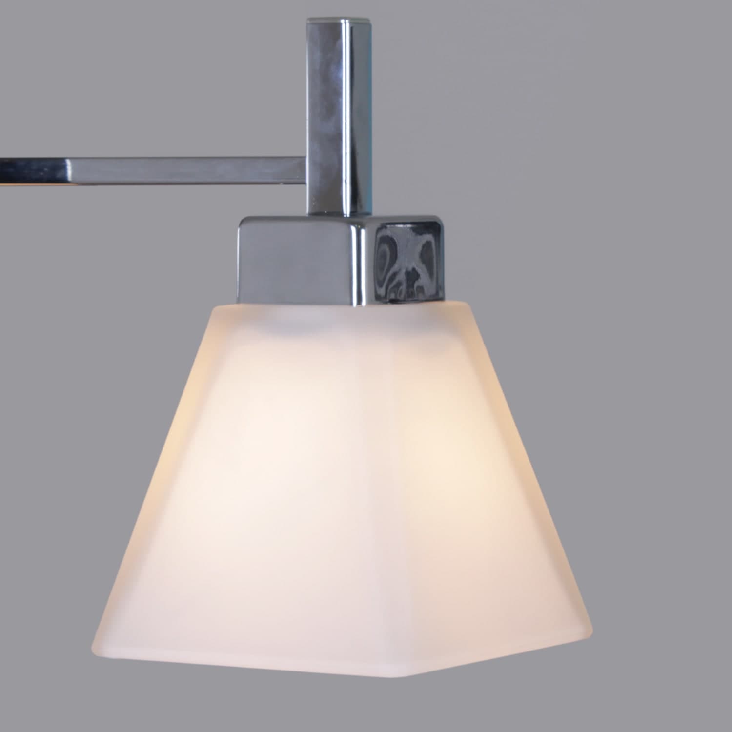 Светильник потолочный Reluce CL 32570-0.3-03 CH