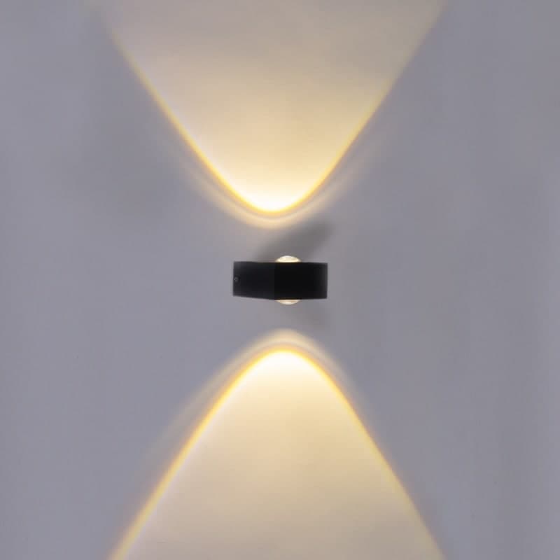 Светильник настенный Reluce 86819-9.2-002TLF LED2*3W BK
