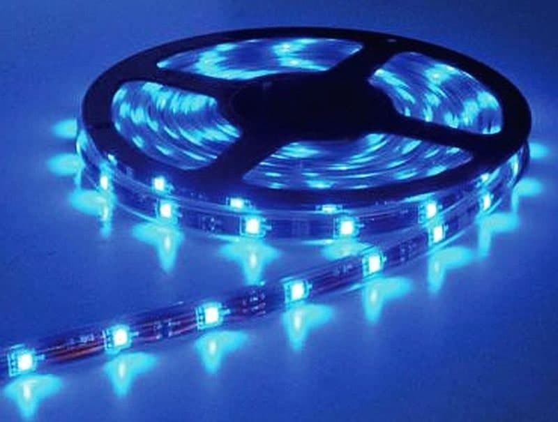 Светодиодная лента 30LED/м, цвет синий, влагозащищенная Sneha 5050B-30L- waterproof(PU&PC) 5м
